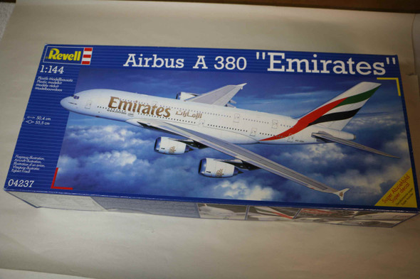 RAG04259 - Revell - 1/144 Airbus A380 w/Interior