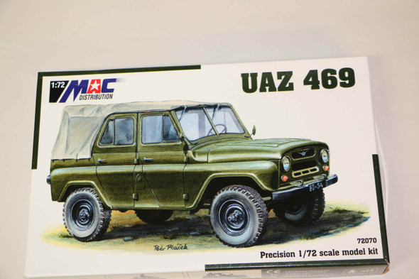 MAC72070 - MAC 1/72 UAZ 469 WWWEB10106657