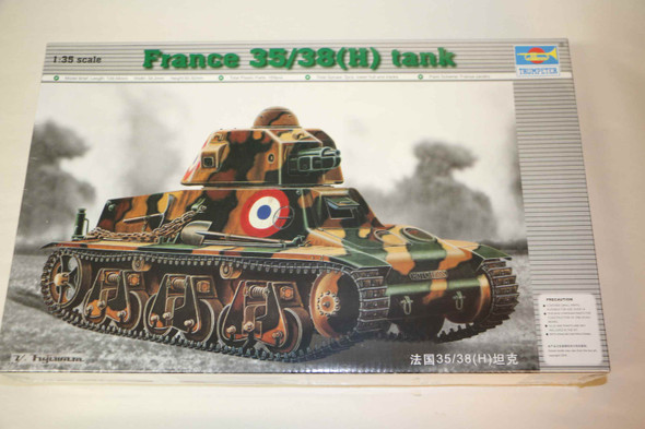 TRP00351 - Trumpeter 1/35 French 35/38(H) Tank  WWWEB10106924