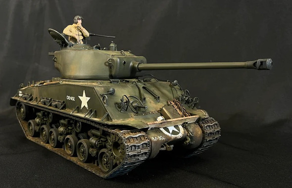 AHHQXTKM001 - Andy's HHQ X Takom 1/16 M4A3E8 Sherman "Easy Eight" with Figure