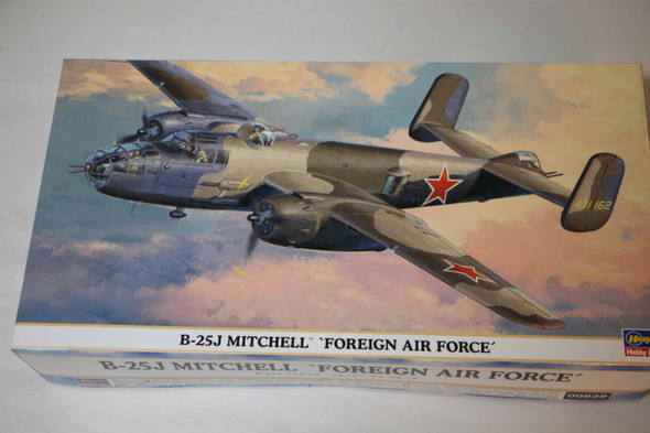 HAS00839 - Hasegawa 1/72 B-25J Mitchell 'Foreign Air Force' - WWWEB10107332