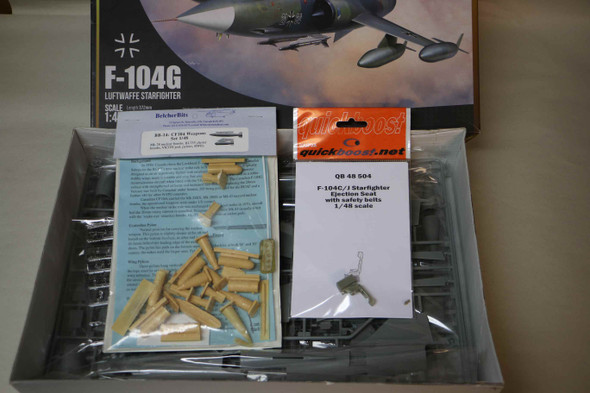 KINK48083 - Kinetic Gold 1/48 F-104G Luftwaffe Starfighter - WWWEB10107820