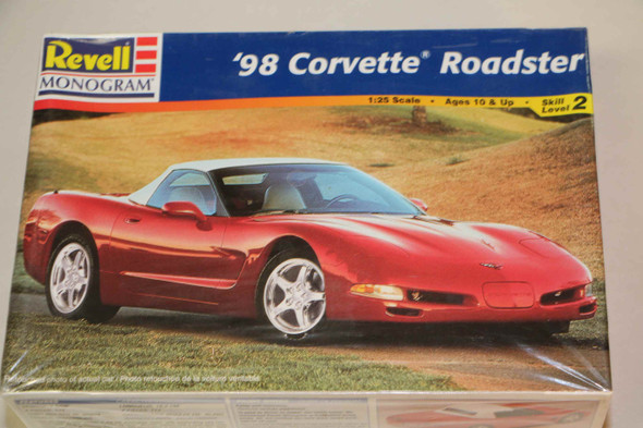 RMO85-2527 - Revell Monogram 1/25 1998 Corvette Roadster - WWWEB10108223