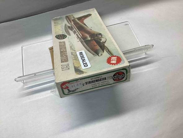 AIR02044-6 - Airfix 1/72 B A C Strikemaster - WWWEB10108245