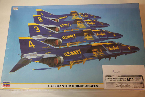 HAS09403 - Hasegawa 1/48 F-4J Phantom II "Blue Angels" - WWWEB10108346