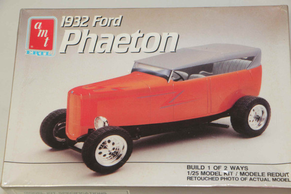 AMT6899 - AMT 1/25 1932 Ford Phaeton - WWWEB10108383