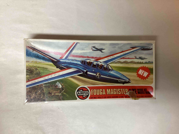 AIR02047-5 - Airfix 1/72 Fouga Magister - WWWEB10109295