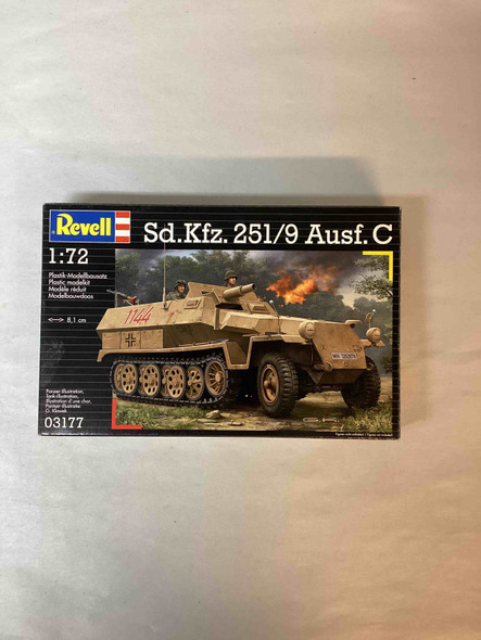 RAG03177 - Revell 1/72 Sd.Kfz.251/9 Ausf.C - WWWEB10109640