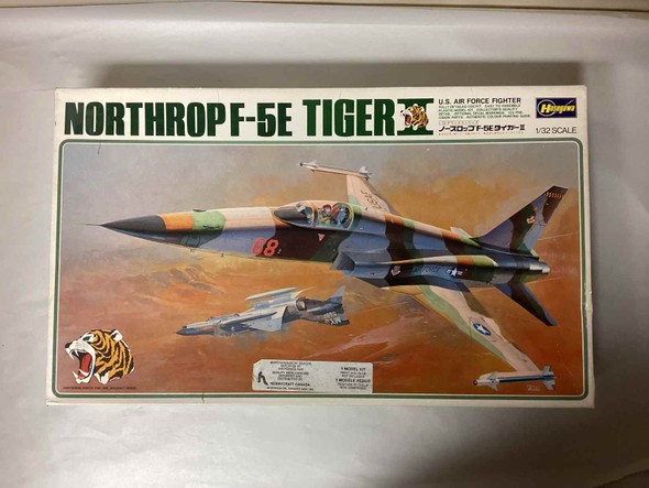 HASS022 - Hasegawa 1/32 Northrop F-5E Tiger II - WWWEB10110376