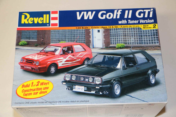 RMX85-2394 - Revell 1/24 VW Golf II GTi - WWWEB10111022