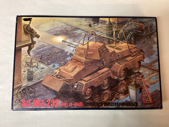 ROD704 - Roden 1/72 Sd.Kfz. 232 (FU)(8-Rad) - WWWEB10112227