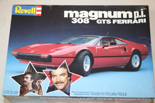 RMX7378 - Revell 1/24 Magnum p.i. 308 GTA Farrari WWWWED10112273