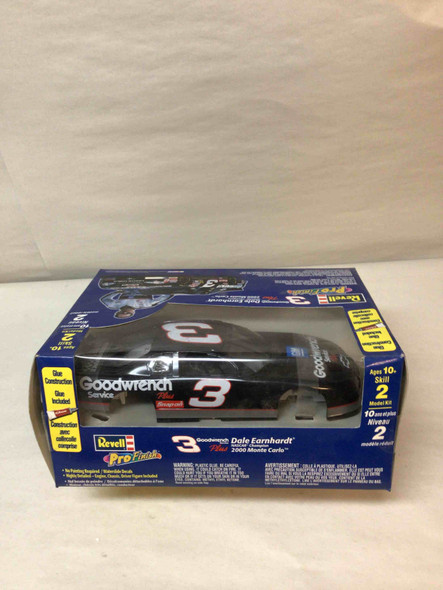 RMX85-1640 - Revell 1/24 Dale Earnhardt 2000 Monte Carlo - WWWEB10112322