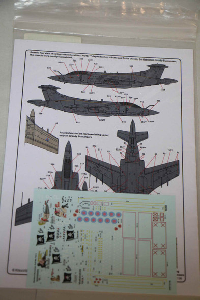 Kits World Decals 1/72 Operation Granby Blackburn Buccaneers KW172136