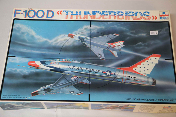 ESC4017 - Esci 1/48 F-100 D 'Thunderbirds' WWWEB10112421