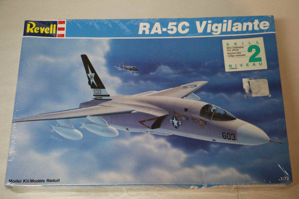 RMX4367 - Revell 1/72 RA-5C Vigilante WWWEB10112481