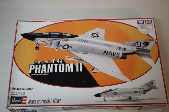 RMX4501 - Revell 1/48 F-4J Phantom II McDonnell-Douglas - WWWEB10112915