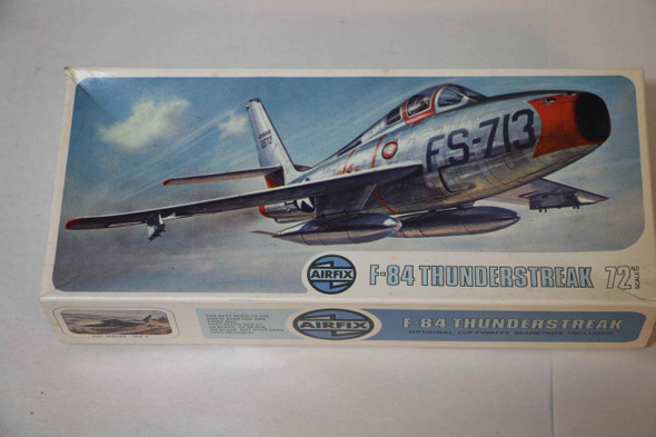 AIR03022 - Airfix 1/72 F-84 Thunderstreak - WWWEB10113033