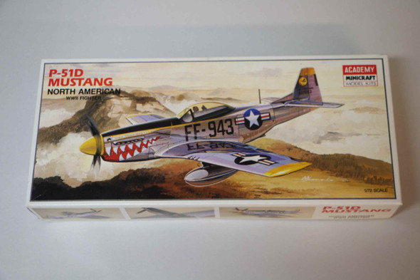 ACA1662 - Academy 1/72 P-51D Mustang North American - WWWEB10113113