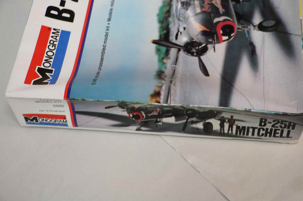 MON5500 - Monogram 1/48 B-25H Mitchell - WWWEB10113153