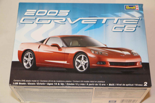 RMX85-2840- Revell 1/25 2005 Corvette C6 - WWWEB10113190