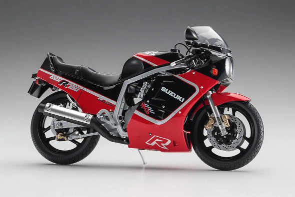 Hasegawa 1/12 Suzuki GSX-R750(H)(GR71G) 1987