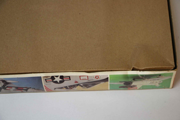 MON5809 - Monogram 1/48 F-106  Delta Dart - WWWEB10113359