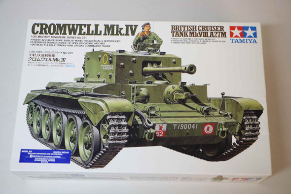 TAM35221 - Tamiya 1/35 Cromwell Mk.IV British Cruiser Tank Mk.VIII, A27M - WWWEB10113979