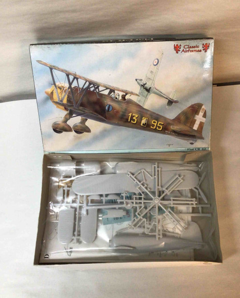 CLA402 - Classic Airframes 1/48 Fiat CR 42 'The Italian Falcon' - WWWEB10114119