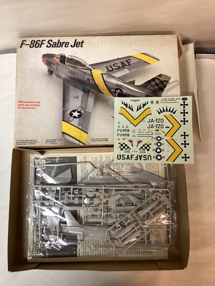 TES344 - Testors Fujimi 1/72 F-86F Sabre Jet - WWWEB10114896