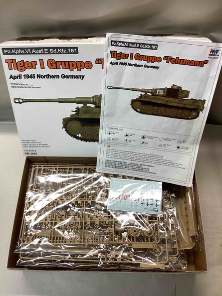 RFMRM-5005 - Rye Field Model 1/35 Tiger 1 Gruppe "Fehrmann" - PREOWNED10116827