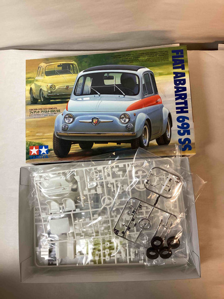 TAM24173 - Tamiya 1/24 Fiat Abarth 695 SS - Pre-owned 10117030