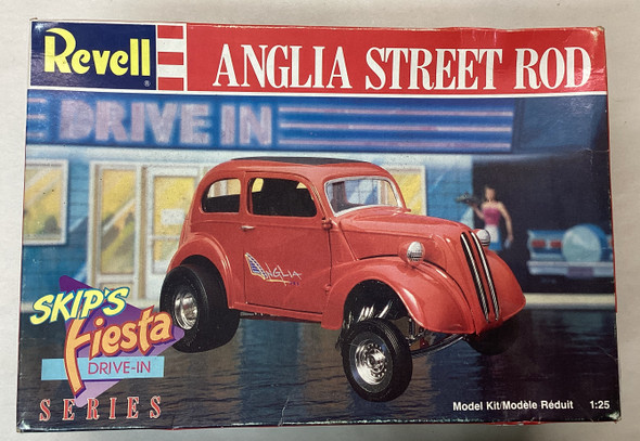 RAG7150 - Revell 1/25 Anglia Street Rod - Skips Fiesta Drive-in Series - Pre-owned 10117134