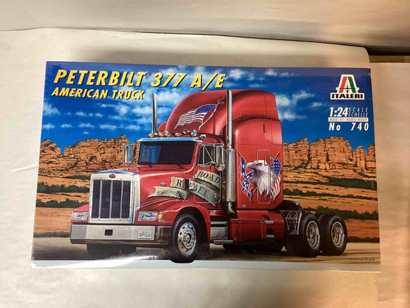 ITA740 - Italeri - 1/24 Peterbilt 377 A/E American Truck (Discontinued)  Pre-owned 10118253