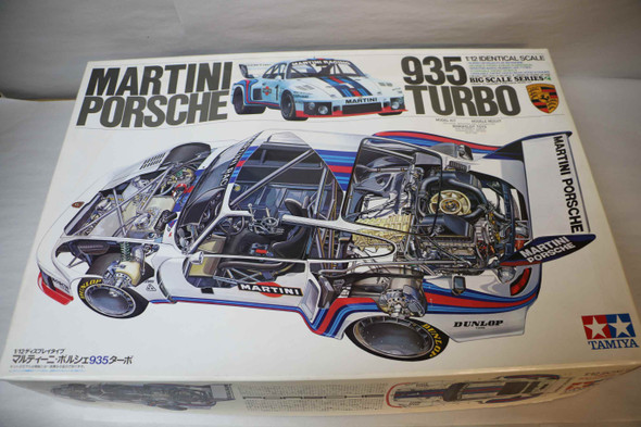 TAM12057 - Tamiya - 1/12 Porsche 935 Martini