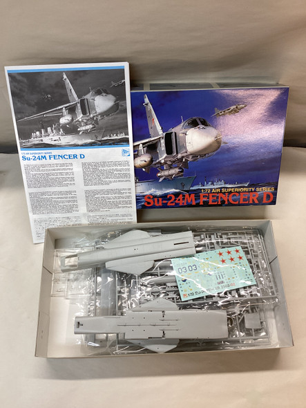 DRA2502 - Dragon - 1/72 Su-24M Fencer D - PREOWNED10118482