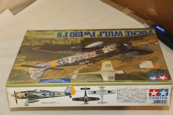 TAM61039 - Tamiya 1/48 Focke-Wulf FW190 F-3 - PREOWNED10117499