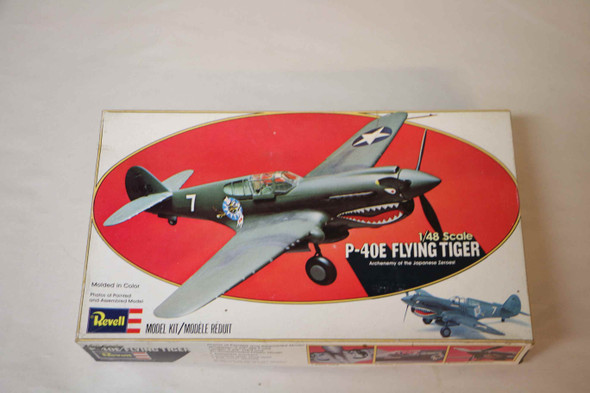 RMXH-30 - Revell 1/48 P-40E Flying Tiger - PREOWNED117522