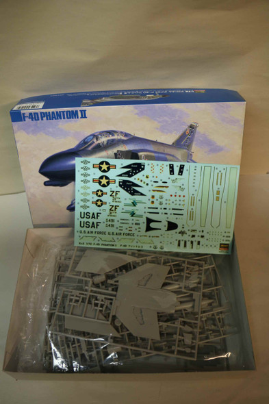 HAS04105 - Hasegawa 1/72 F-4D Phantom II - PREOWNED117525