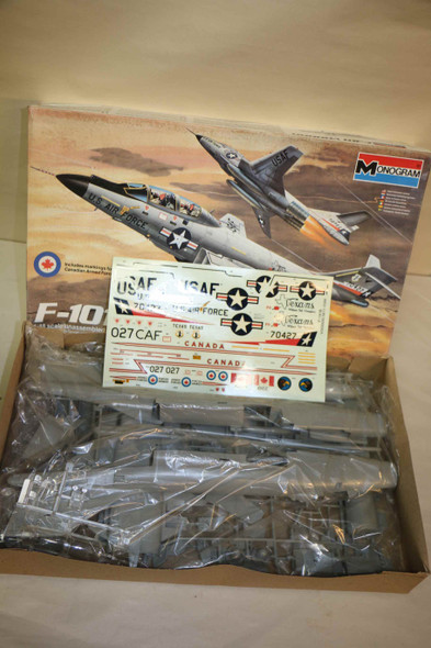MON5811 - Monogram 1/48 F-101 Voodoo - PREOWNED117536