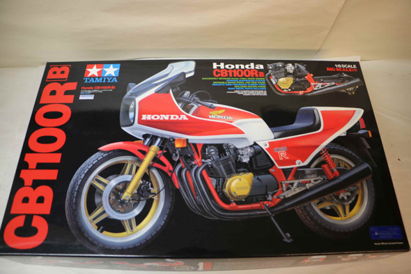 TAM16033 - Tamiya 1/6 Honda CB1100R(B) - PREOWNED117553