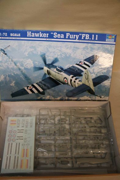 TRP01631 - Trumpeter 1/72 Hawker Sea Fury FB.11    PREOWNED118612