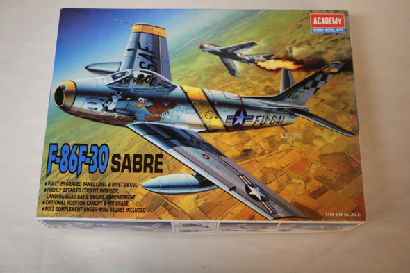 ACA2162 - Academy - 1/48 F-86F-30 Sabre  PREOWNED118619