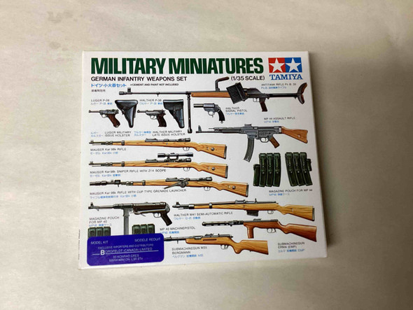 TAM35111 - Tamiya 1/35 German Infantry Weapons Set - PREOWNED11868
