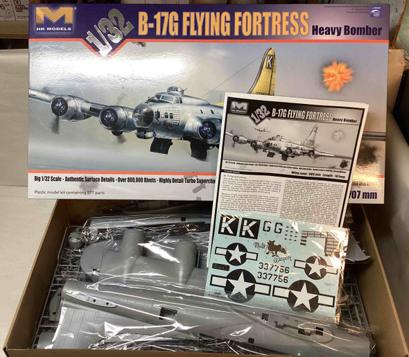 HKM01E04 - HK Models - 1/32 B-17G Flying Fortress Heavy Bomber - PREOWNED118703