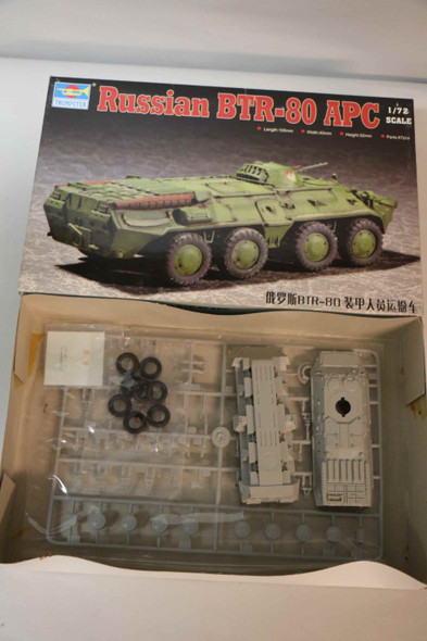 TRP07267 - Trumpeter 1/72 Russian BTR-80 APC  PREOWNED118709