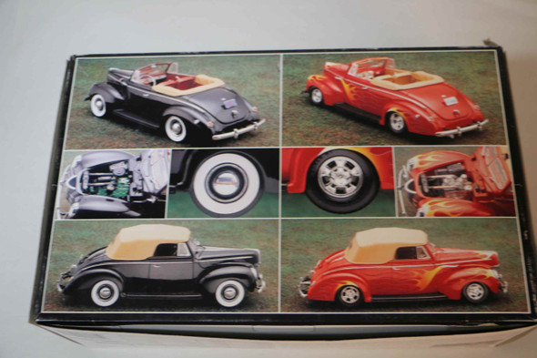 MON85-5961 - Monogram 1/25 1940 Ford Convertible MON85-5961 - Monogram 1/25 1940 Ford Convertible