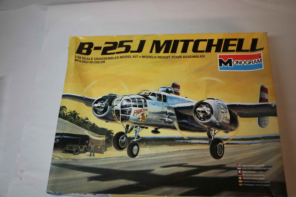 MON5502 - Monogram 1/48 B-25J Mitchell  PREOWNED118742