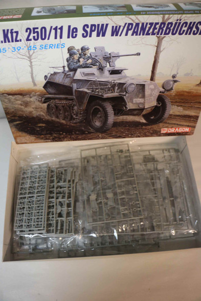 DRA6132 - Dragon 1/35 Sd.Kfz. 250/11 le SPW 39-45 Series - PREOWNED117629