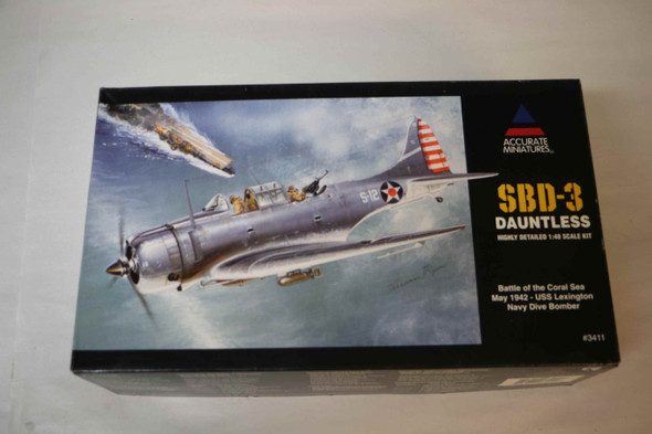ACC3411 - Accurate Miniatures 1/48 SBD-3 Dauntless USS Lexington PREOWNED118791